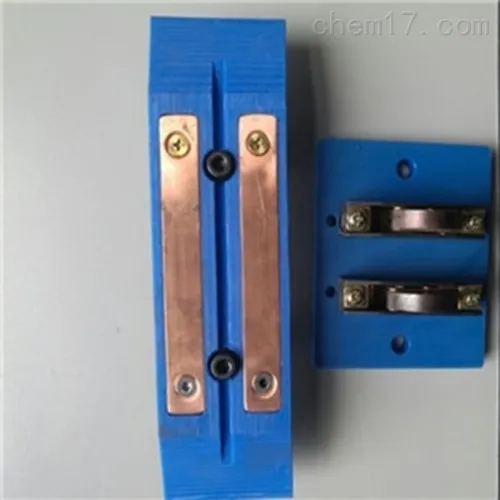 AGV智能机器人充电刷板刷块