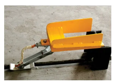 <strong>JDX-01型接地靴</strong>