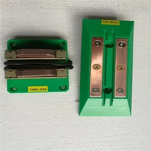 AGV充电滑口板取电器